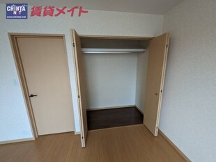 伊勢中川駅 徒歩18分 2階の物件内観写真